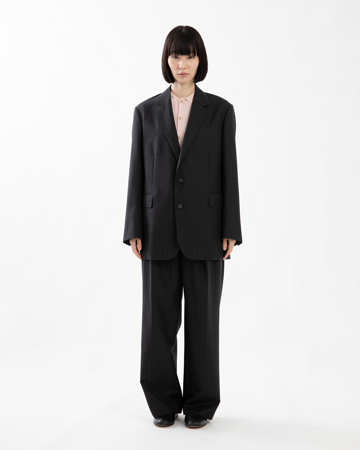 BLUEFACED WOOL TWO-TUCK SLACKS (WOMEN'S)