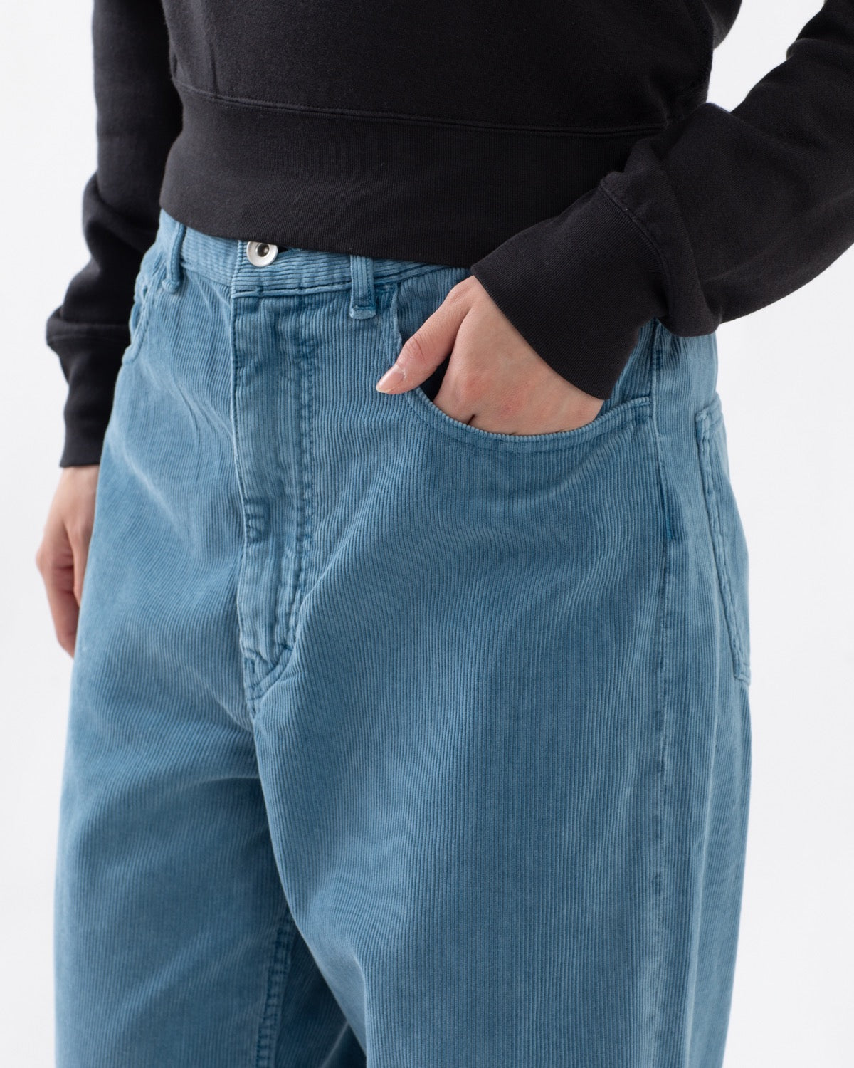 GARMENT-DYED FINX CORDUROY 5P WIDE PANTS (WOMEN'S)