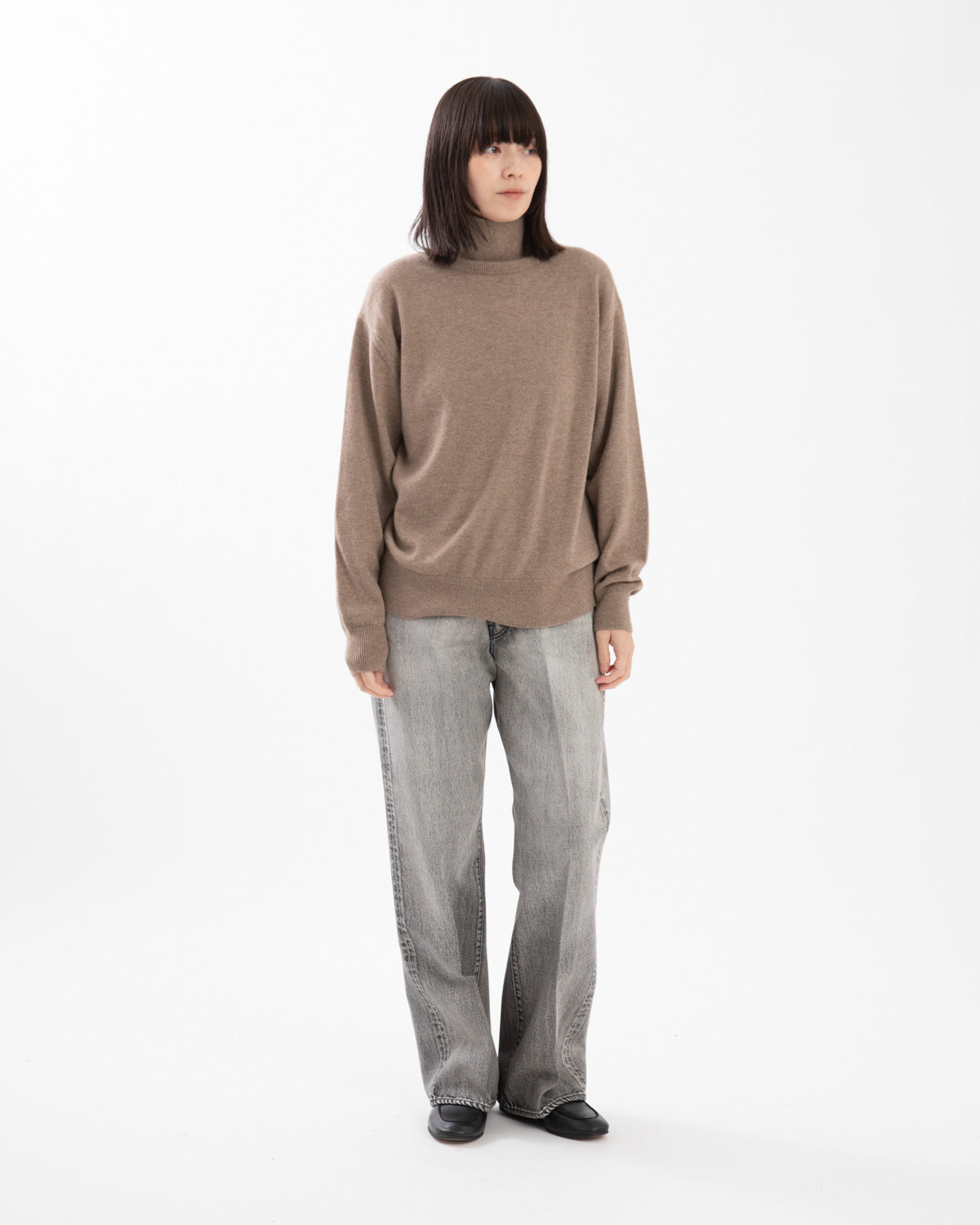 FADED HEAVY DENIM CENTRE-PLEATED PANTS (WOMEN'S)