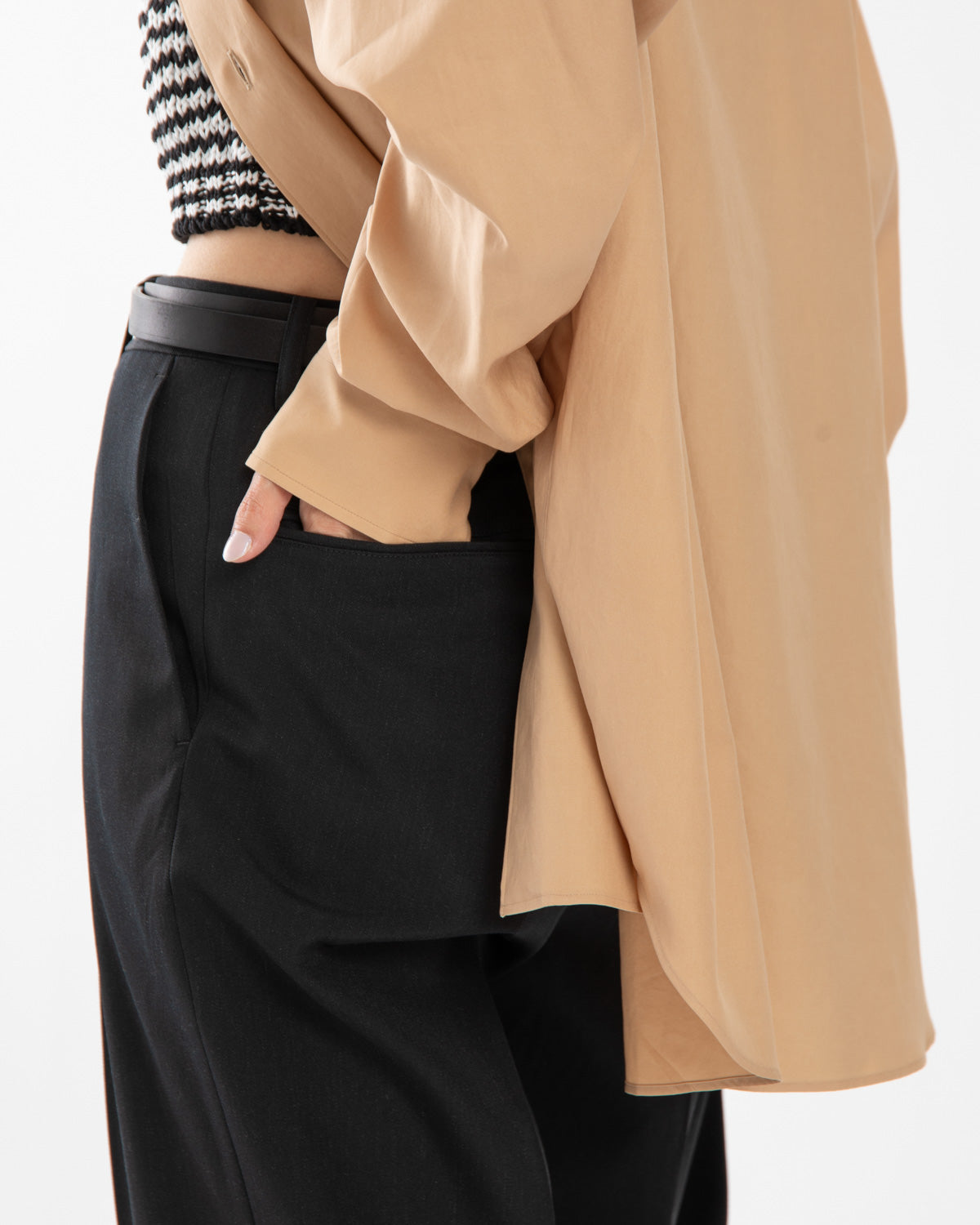 LIGHT WOOL MAX GABARDINE SLACKS