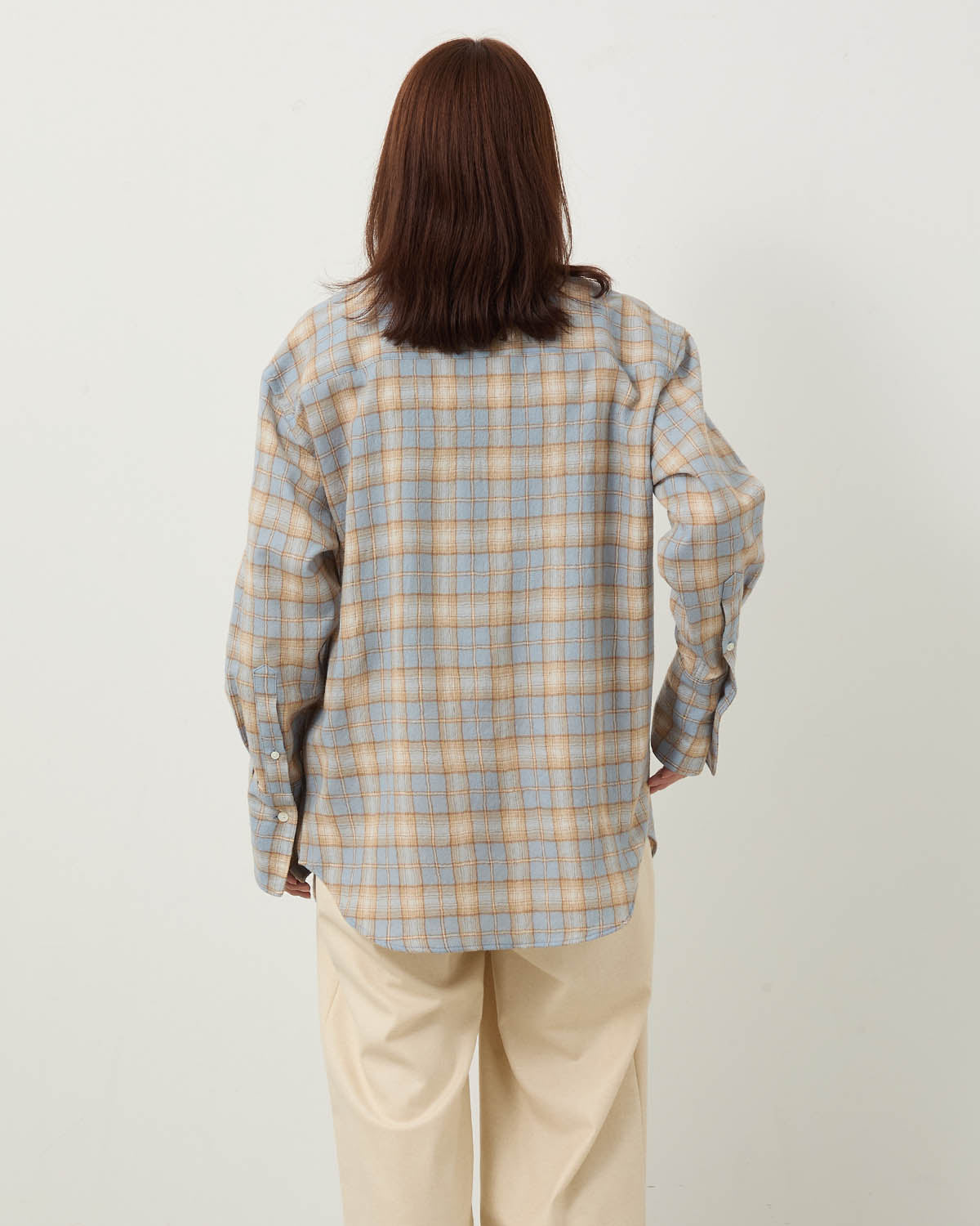 AIRY WOOL CHECK SHIRT (WOMEN'S)