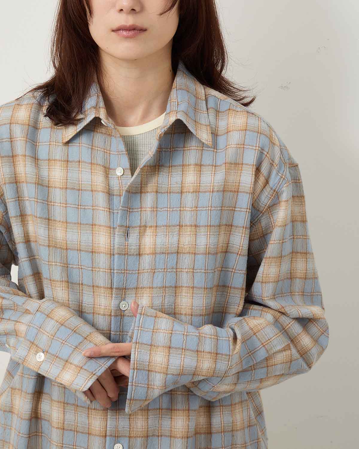 AIRY WOOL CHECK SHIRT (WOMEN'S)
