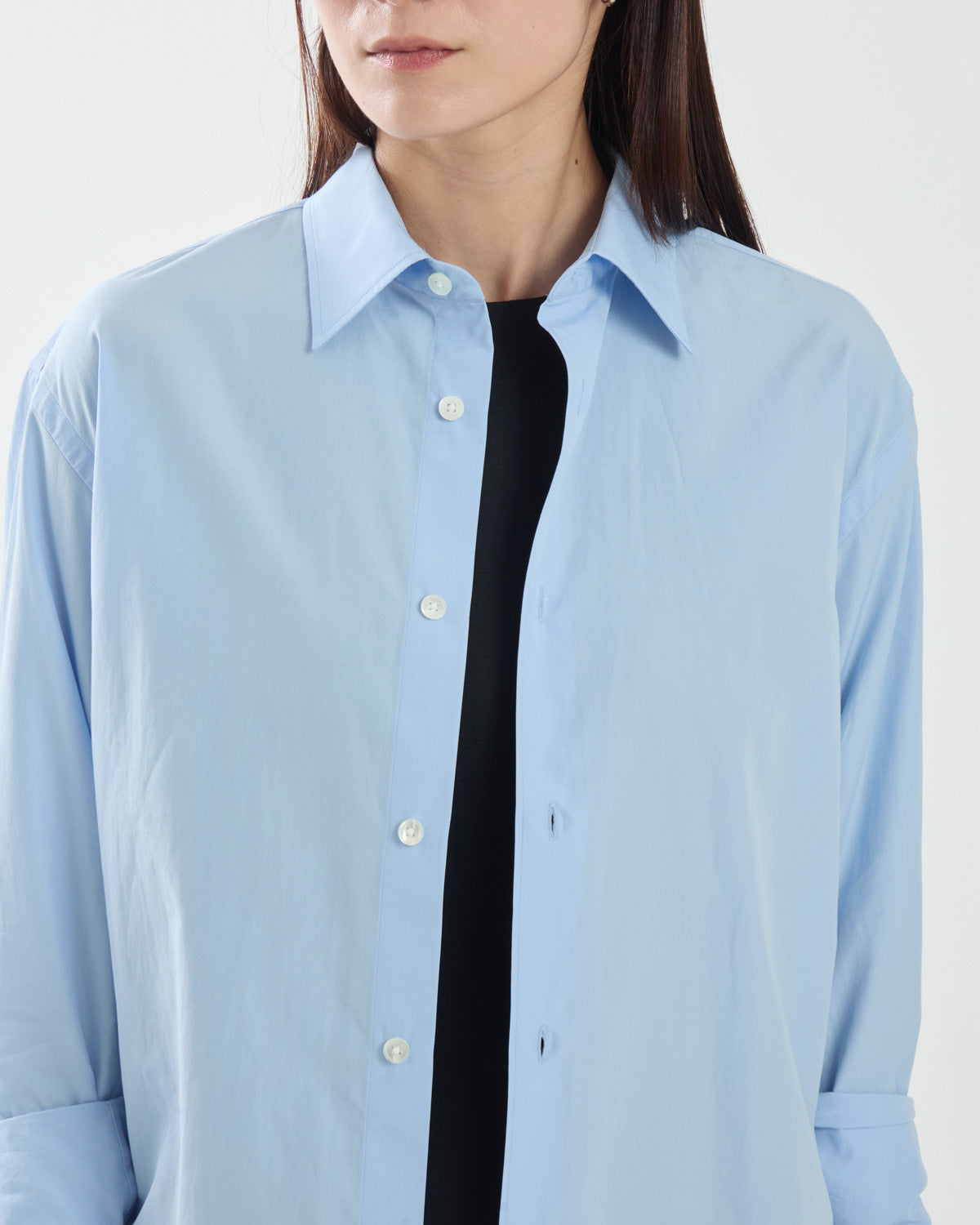 FINX LIGHT WEATHER CHAMBRAY SHIRT (WOMEN'S)