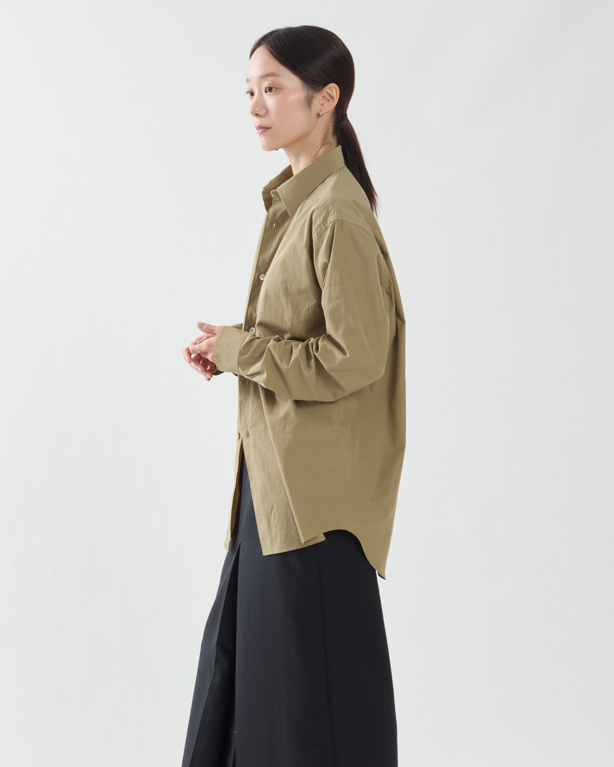 FINX LIGHT WEATHER CHAMBRAY SHIRT (WOMEN'S)