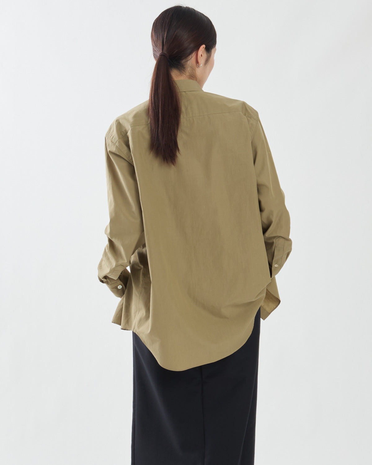 FINX LIGHT WEATHER CHAMBRAY SHIRT (WOMEN'S)