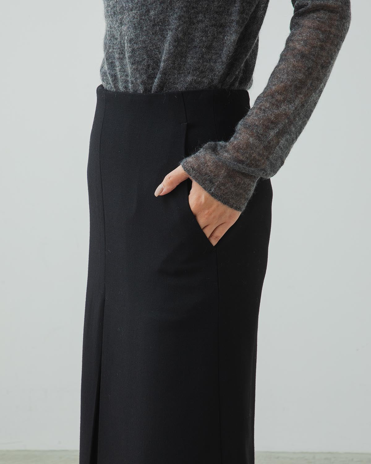 TENSE WOOL DOUBLE CLOTH SKIRT