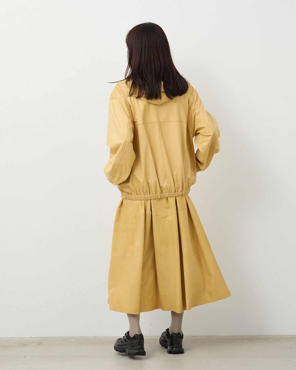 FINE BABY CALF GATHER SKIRT