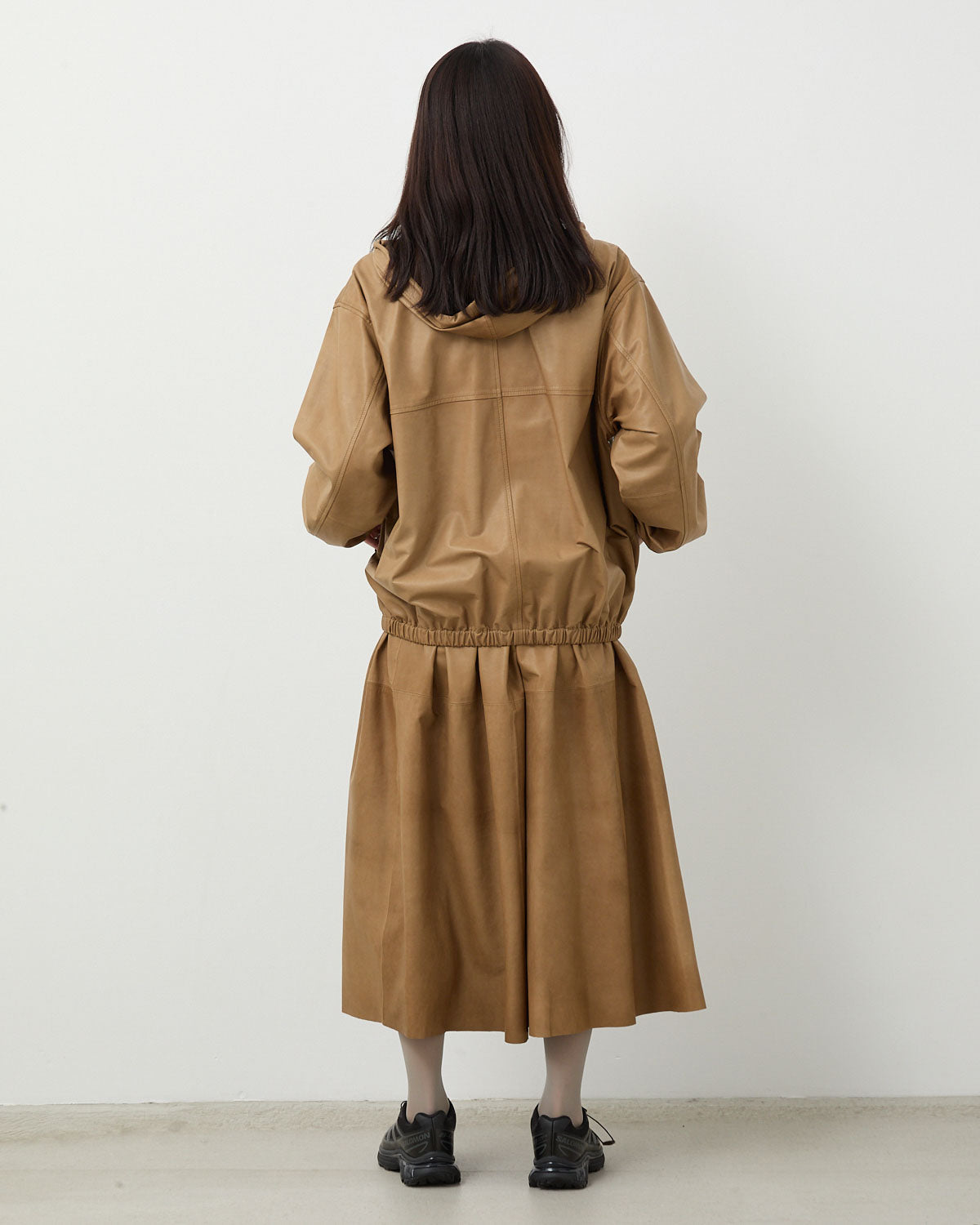 FINE BABY CALF GATHER SKIRT