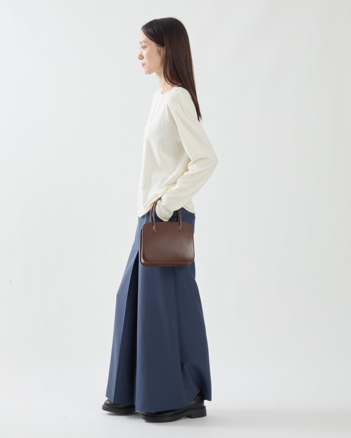 TENSE WOOL DOUBLE CLOTH SLIT SKIRT
