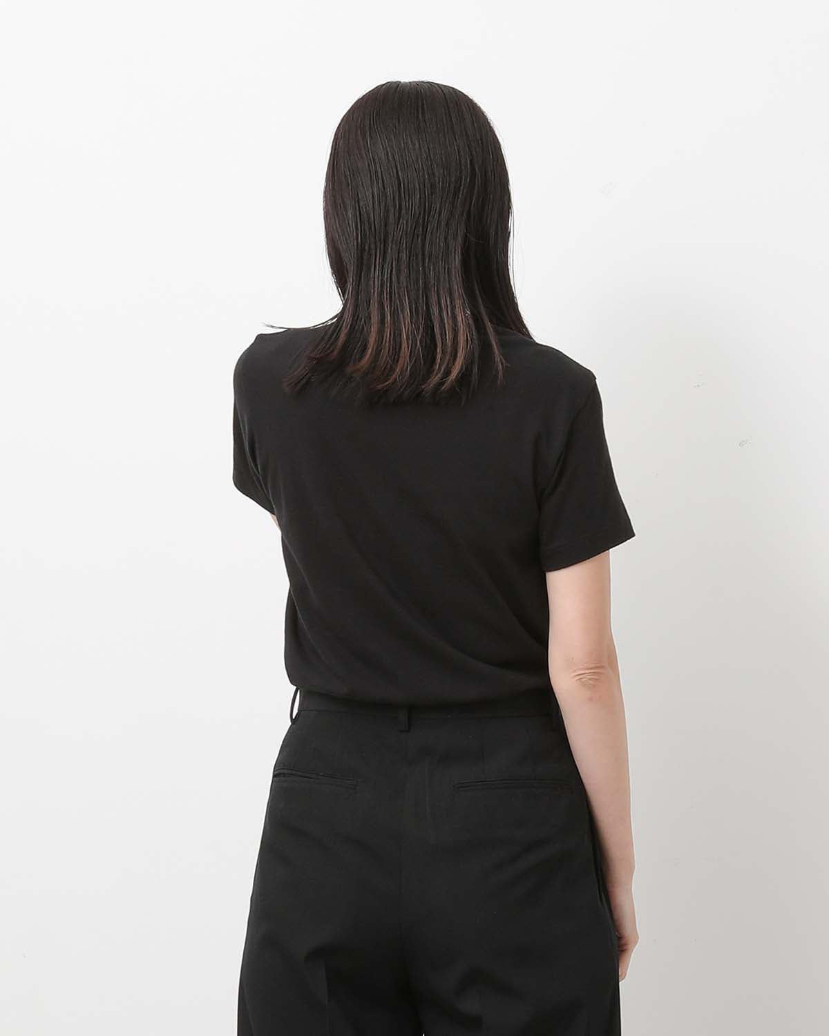 SEAMLESS CREW NECK TEE