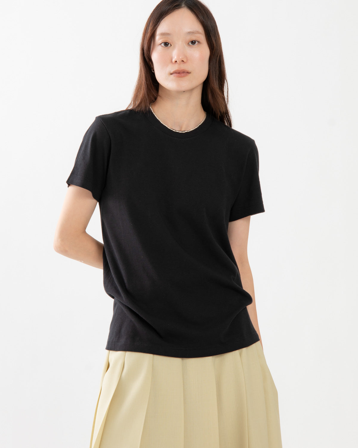 SEAMLESS CREW NECK TEE