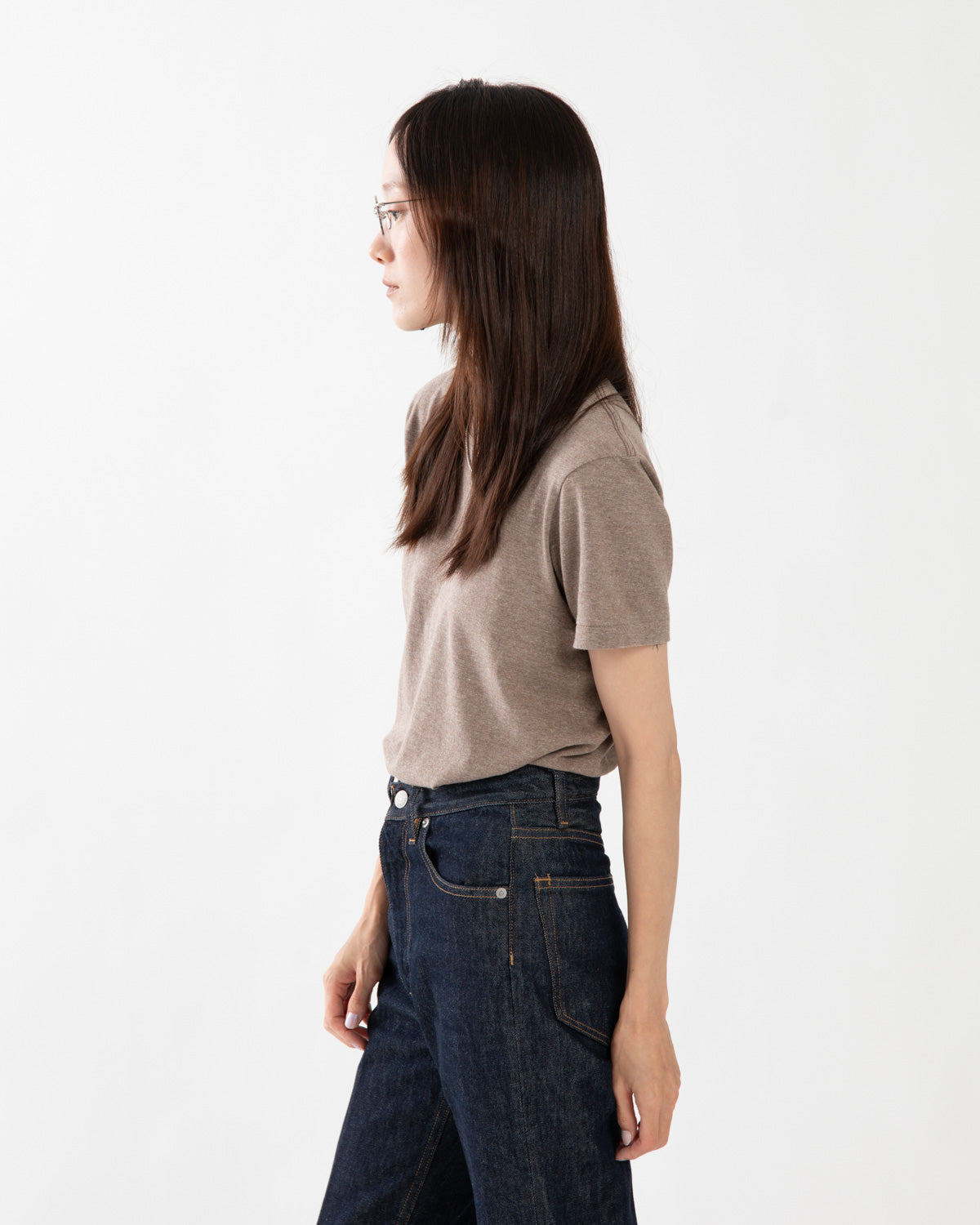 SEAMLESS CREW NECK TEE