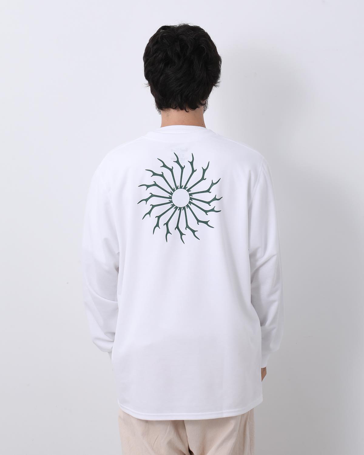 L/S ROUND POCKET TEE - CIRCLE HORN