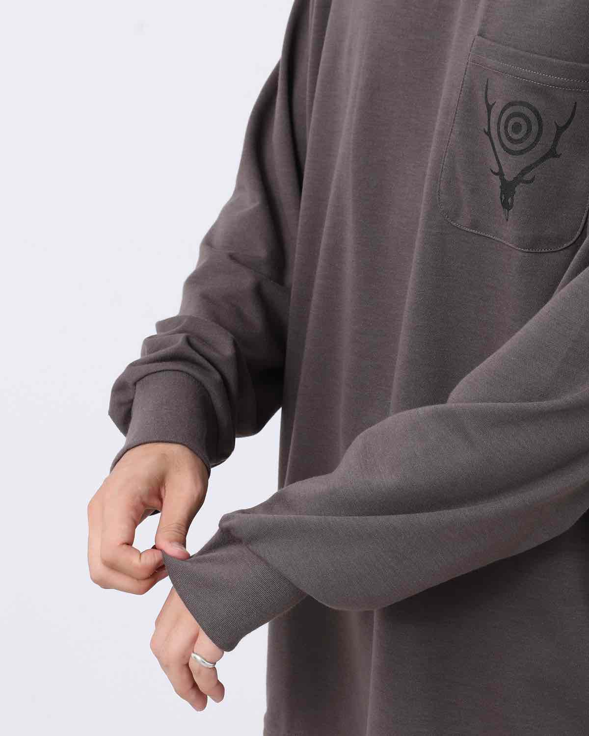 L/S ROUND POCKET TEE - CIRCLE HORN