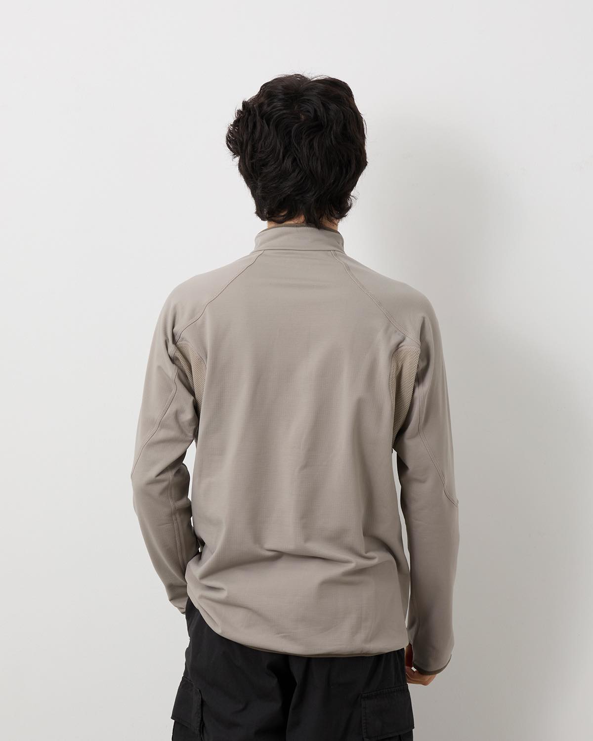 GHOSTFLEECE™ HALF-ZIP