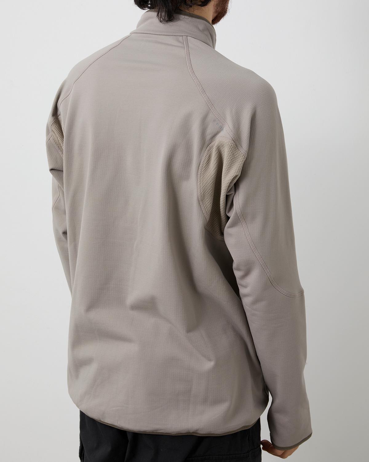 GHOSTFLEECE™ HALF-ZIP