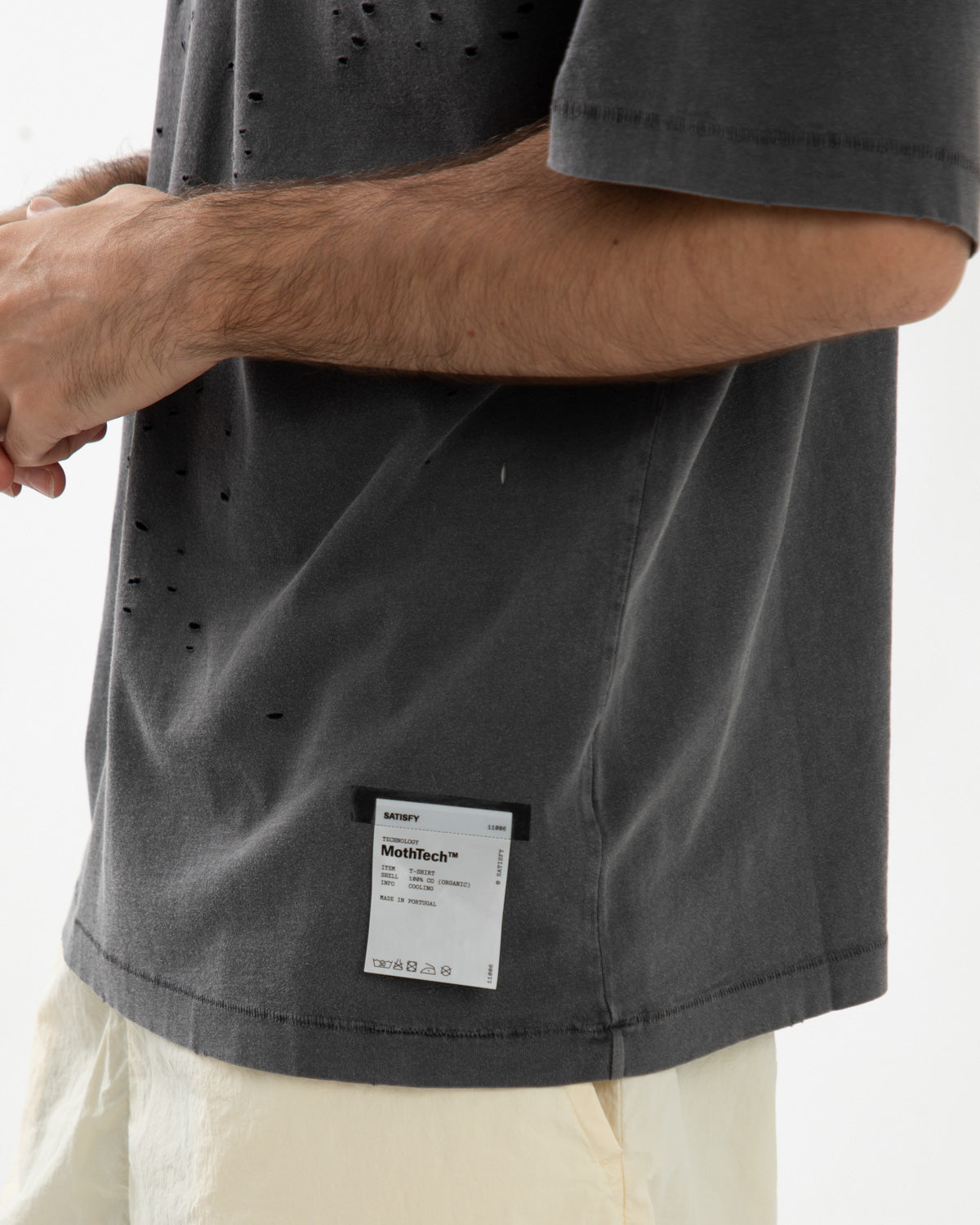 MOTHTECH™ T-SHIRT