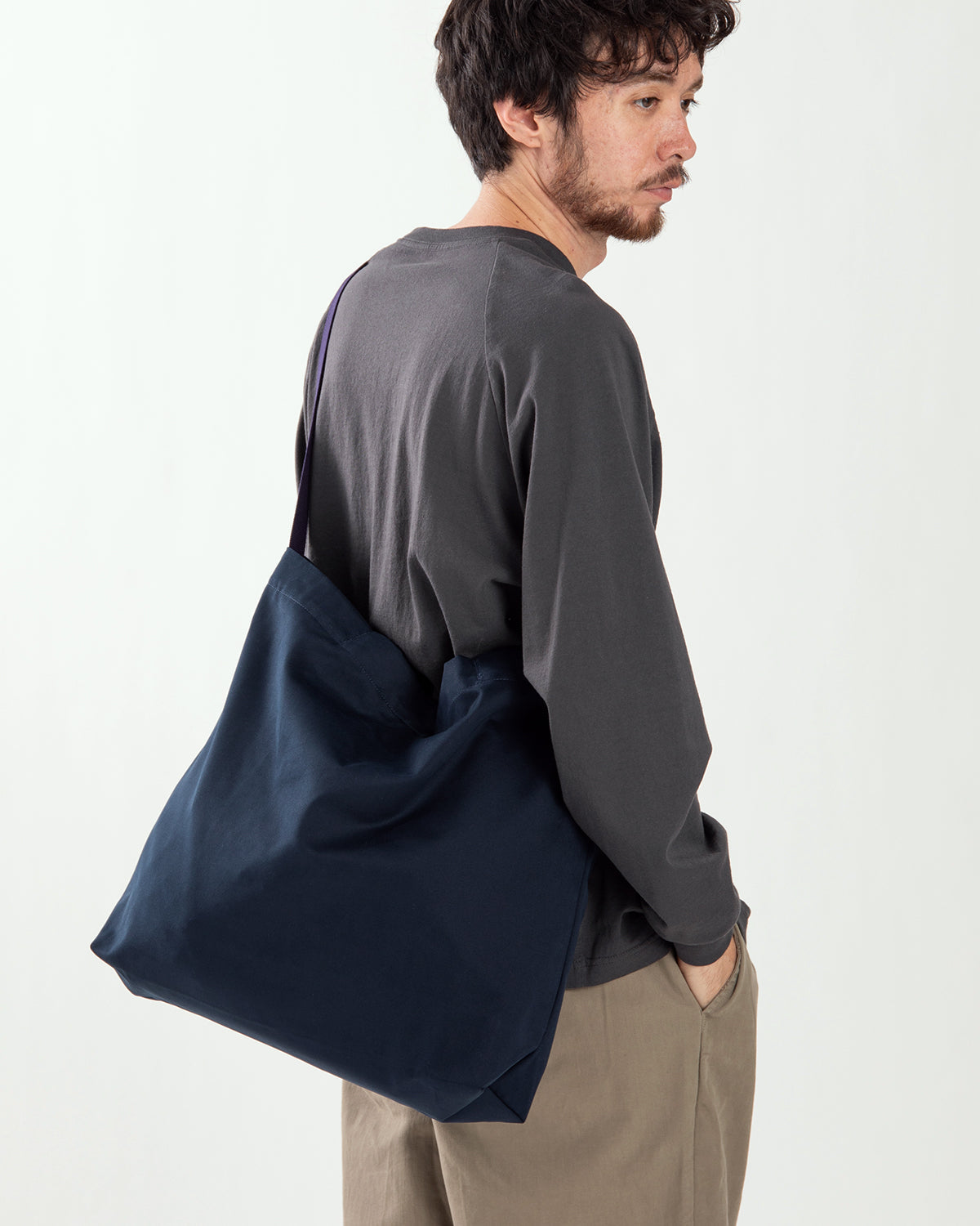 CHINO STUDENT SHOULDER BAG