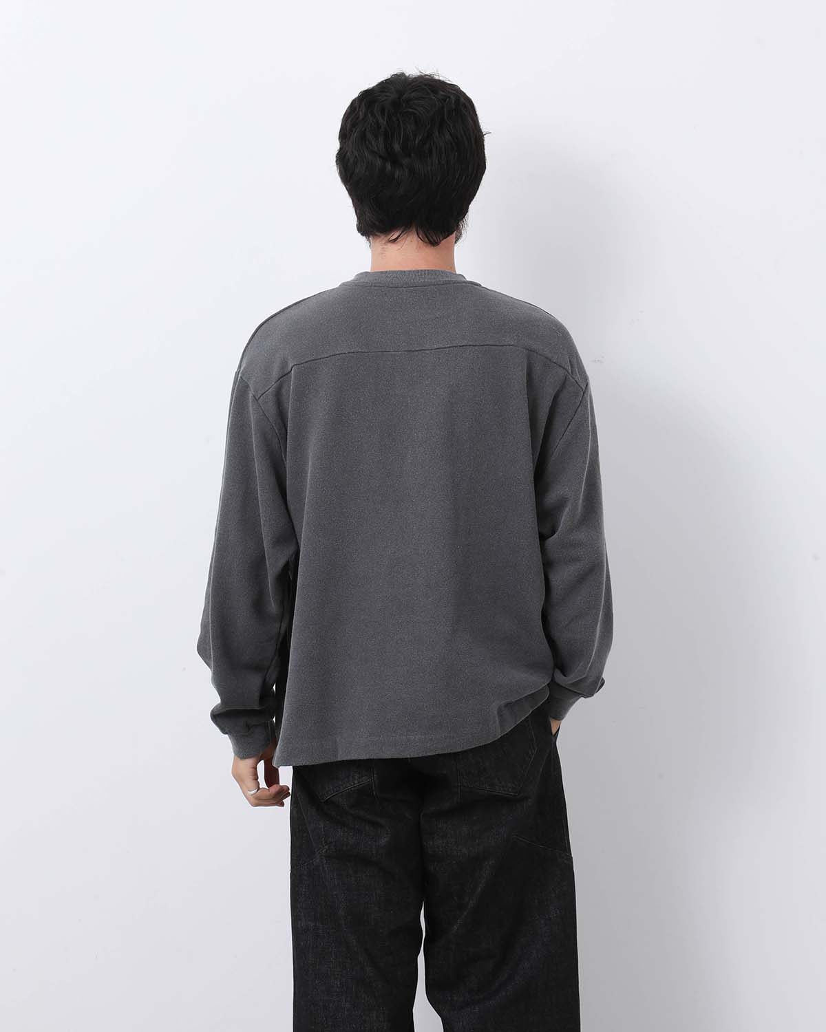 VINTAGE FOOTBALL SWEATER