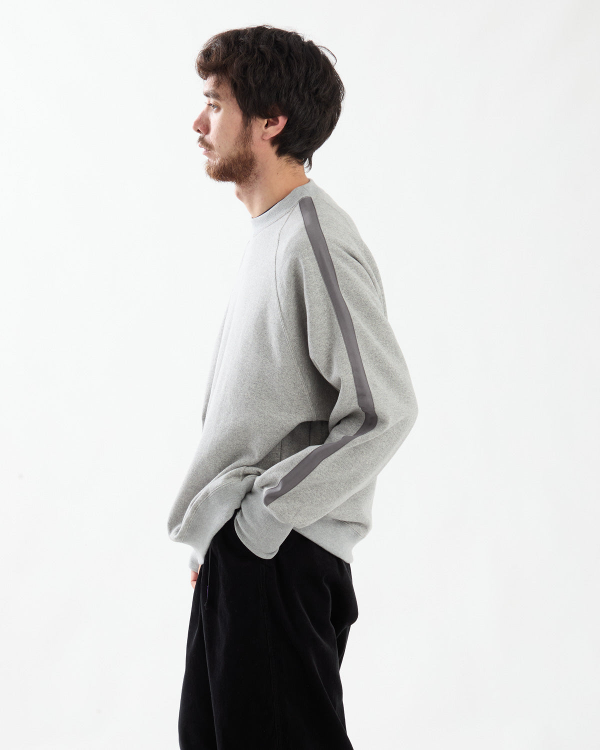 TAPE RAGLAN SWEATSHIRT