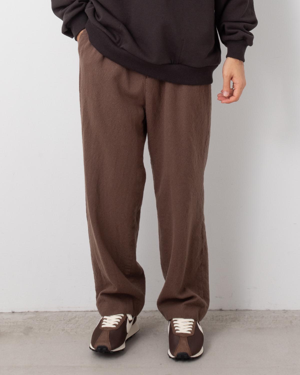 WOOL TUCK PANTS - WASHED