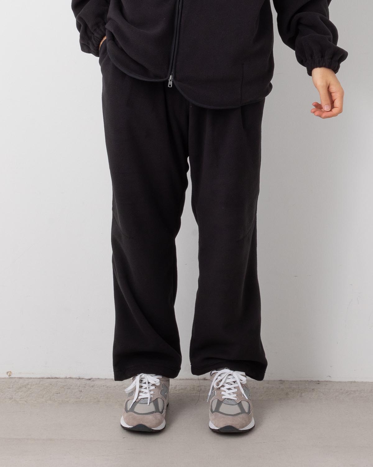 POLARTEC® 200 EASY FIT TUCK PANTS