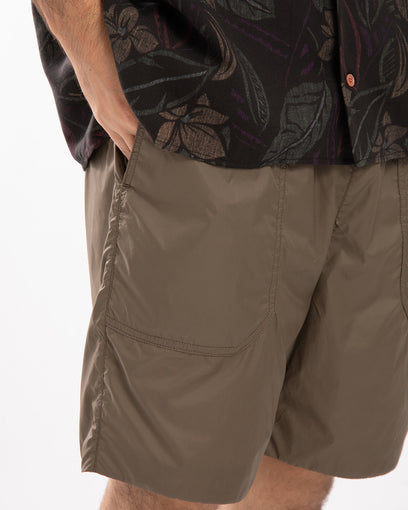 UTILITY NYLON x MESH SHORTS