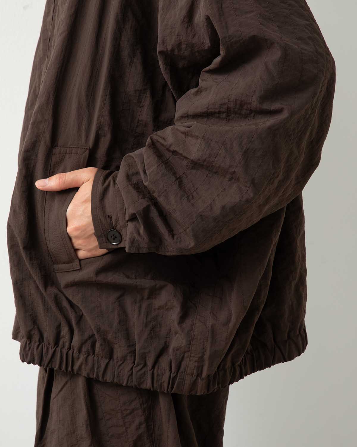 STICHED NYLON SWING TOP