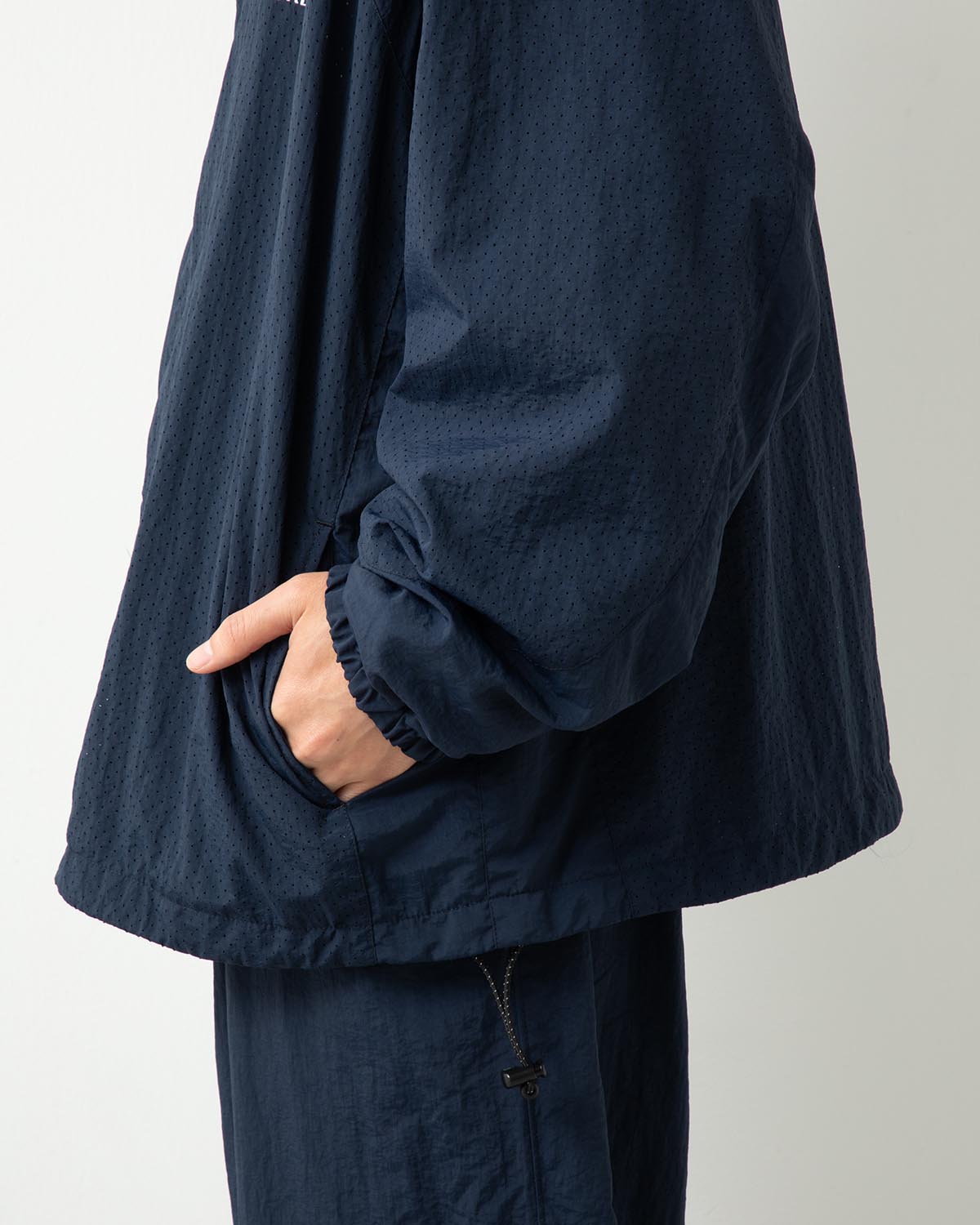 PUNCHING NYLON HOODY