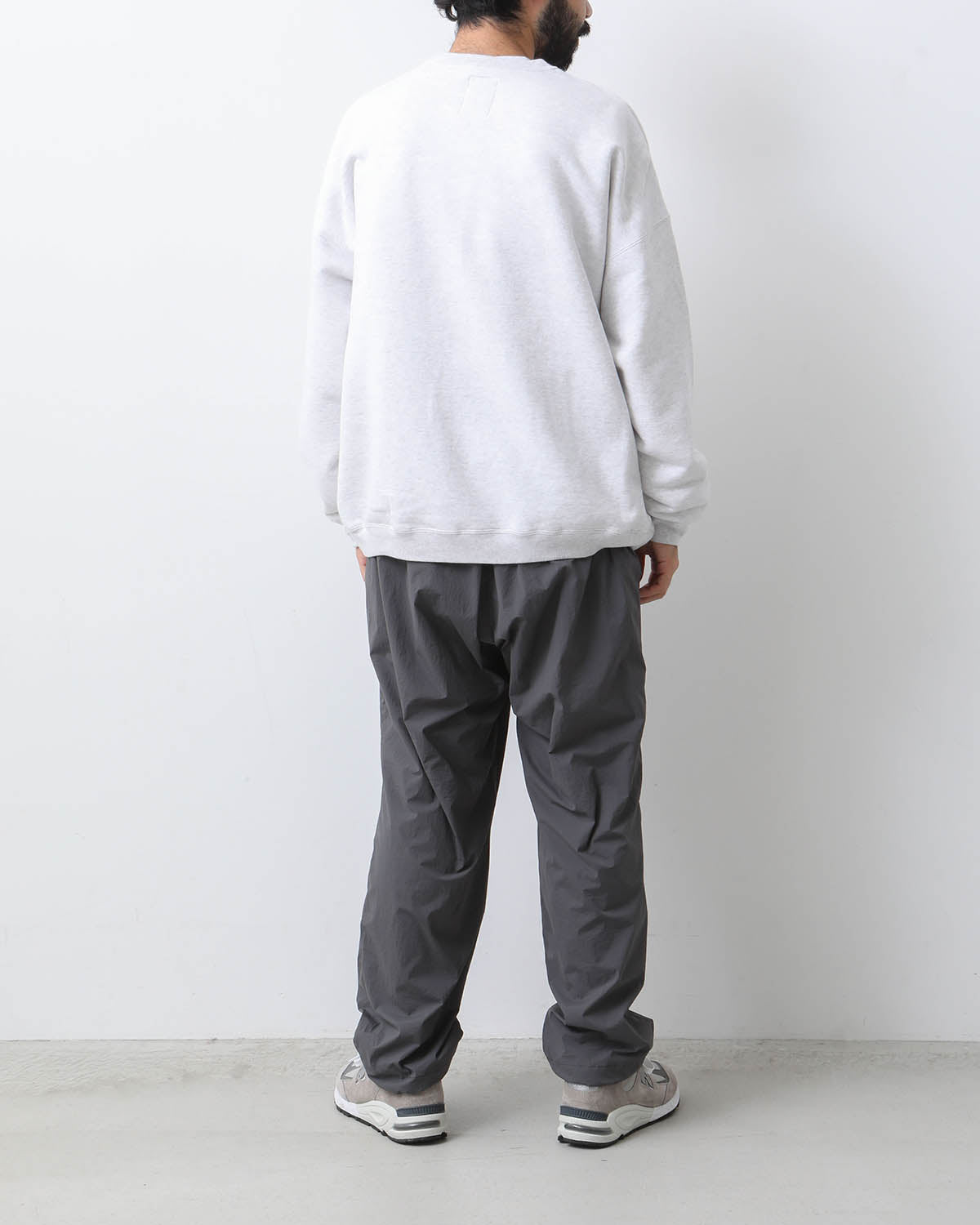 WIDE TAPERED EASY PANTS (NYLON)