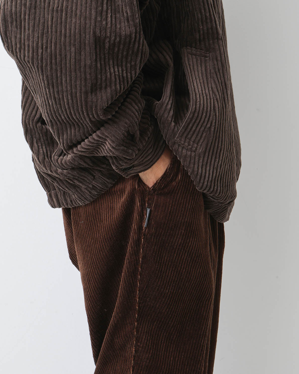 WIDE TWO TUCK PANTS (CORDUROY)