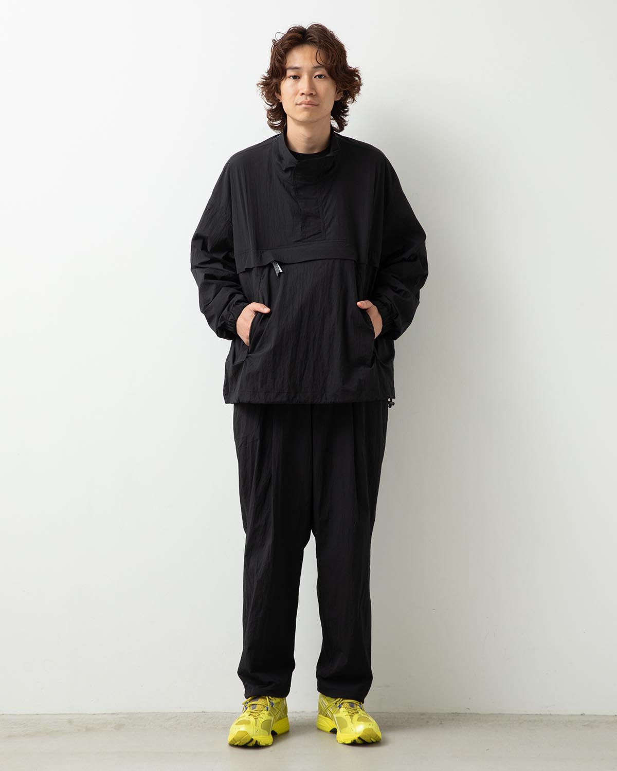 WIDE TAPERED EASY PANTS (NEW CRISPY)