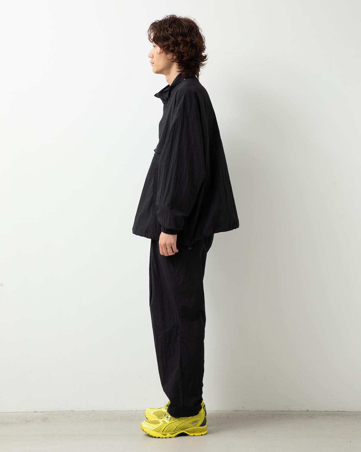 WIDE TAPERED EASY PANTS (NEW CRISPY)