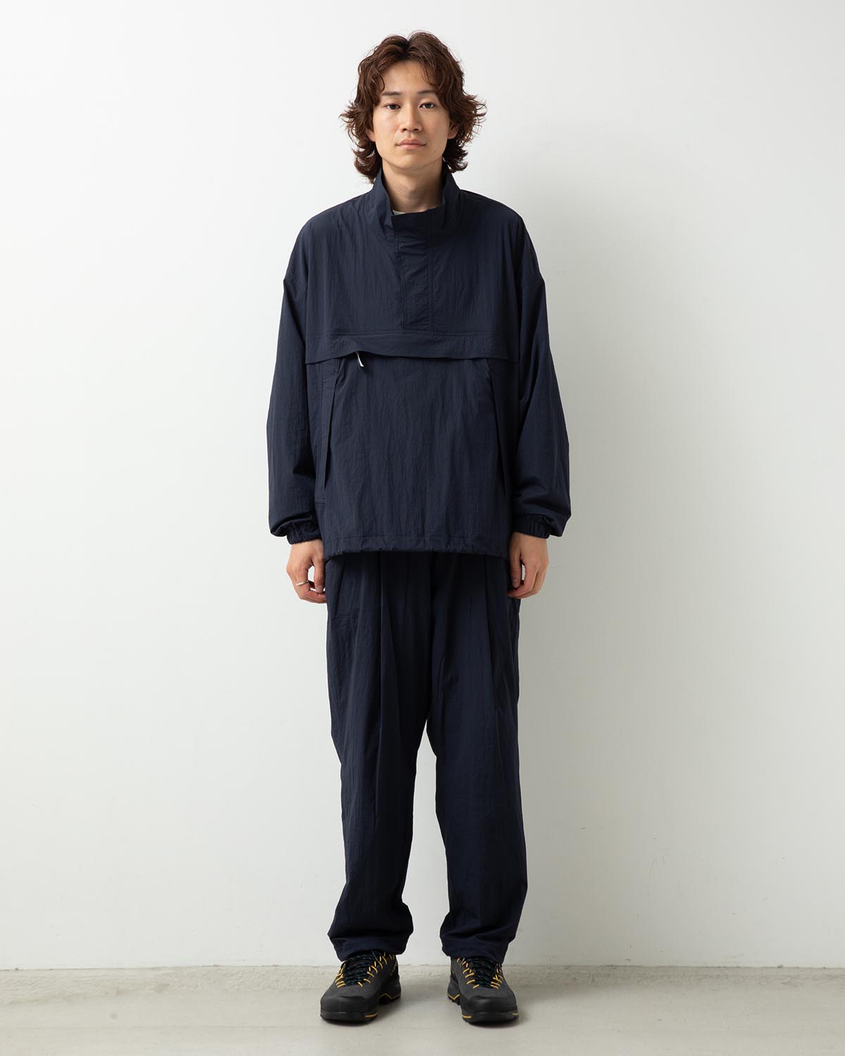 WIDE TAPERED EASY PANTS (NEW CRISPY)