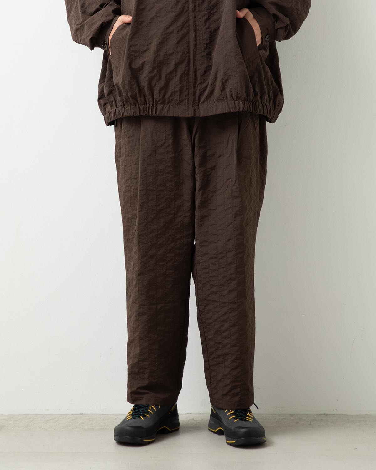 NEW WIDE TWO TUCK PANTS (STICHED NYLON)