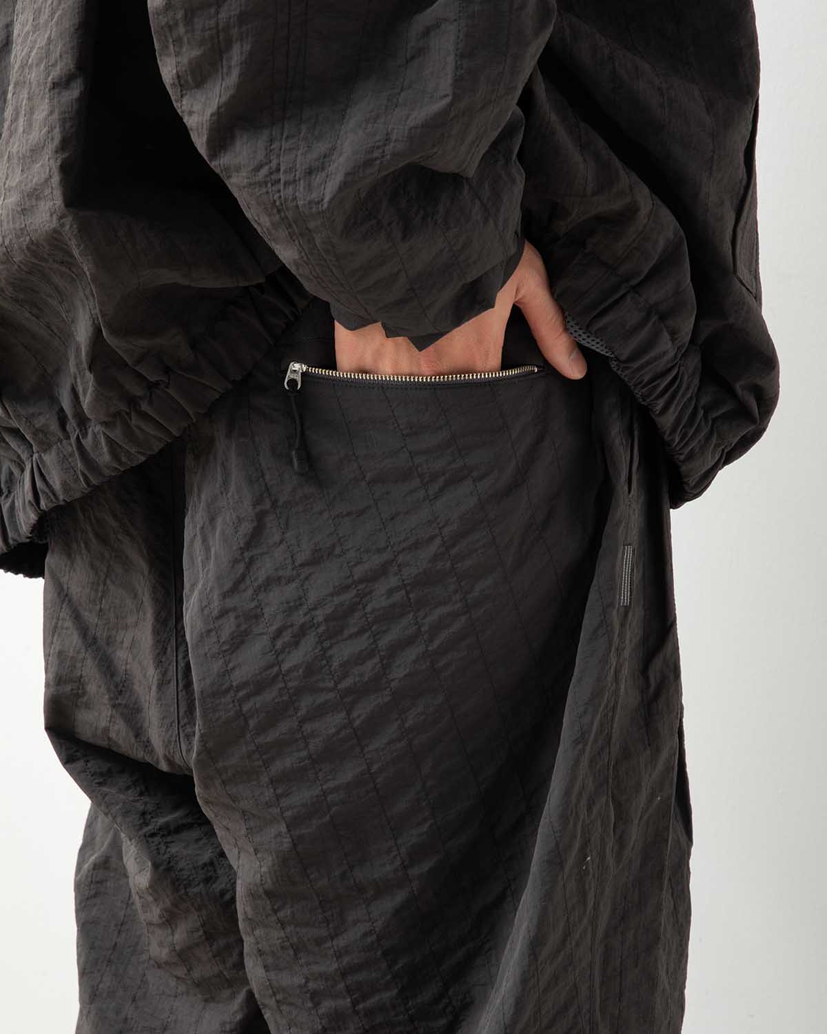 NEW WIDE TWO TUCK PANTS (STICHED NYLON)