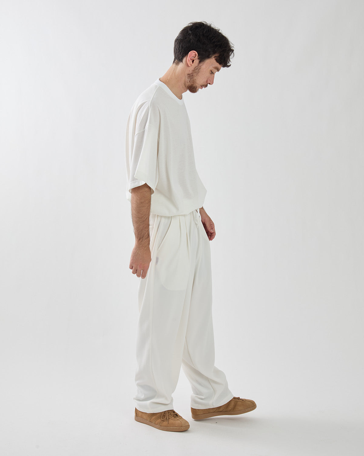 TWO TUCK WIDE PANTS