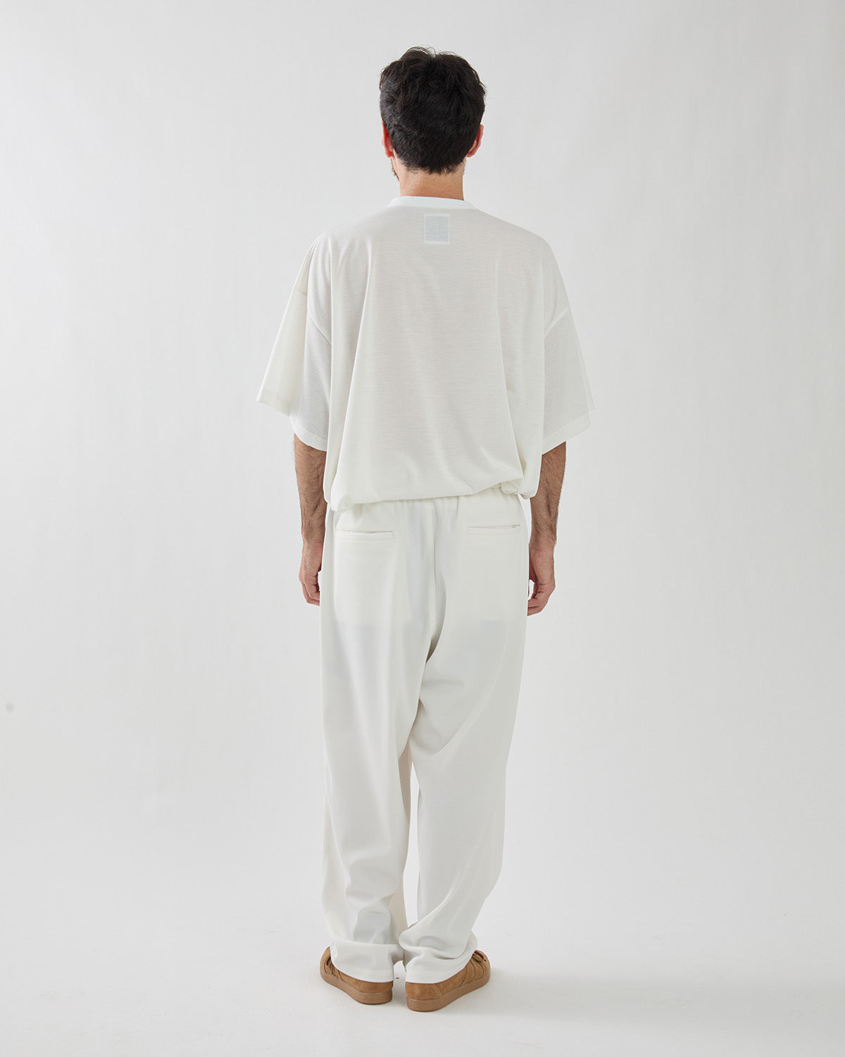 TWO TUCK WIDE PANTS