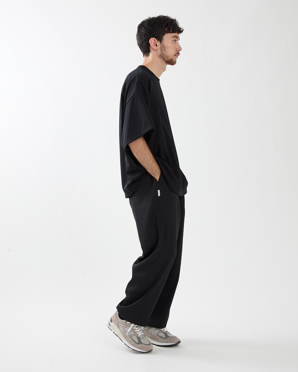 TWO TUCK WIDE PANTS