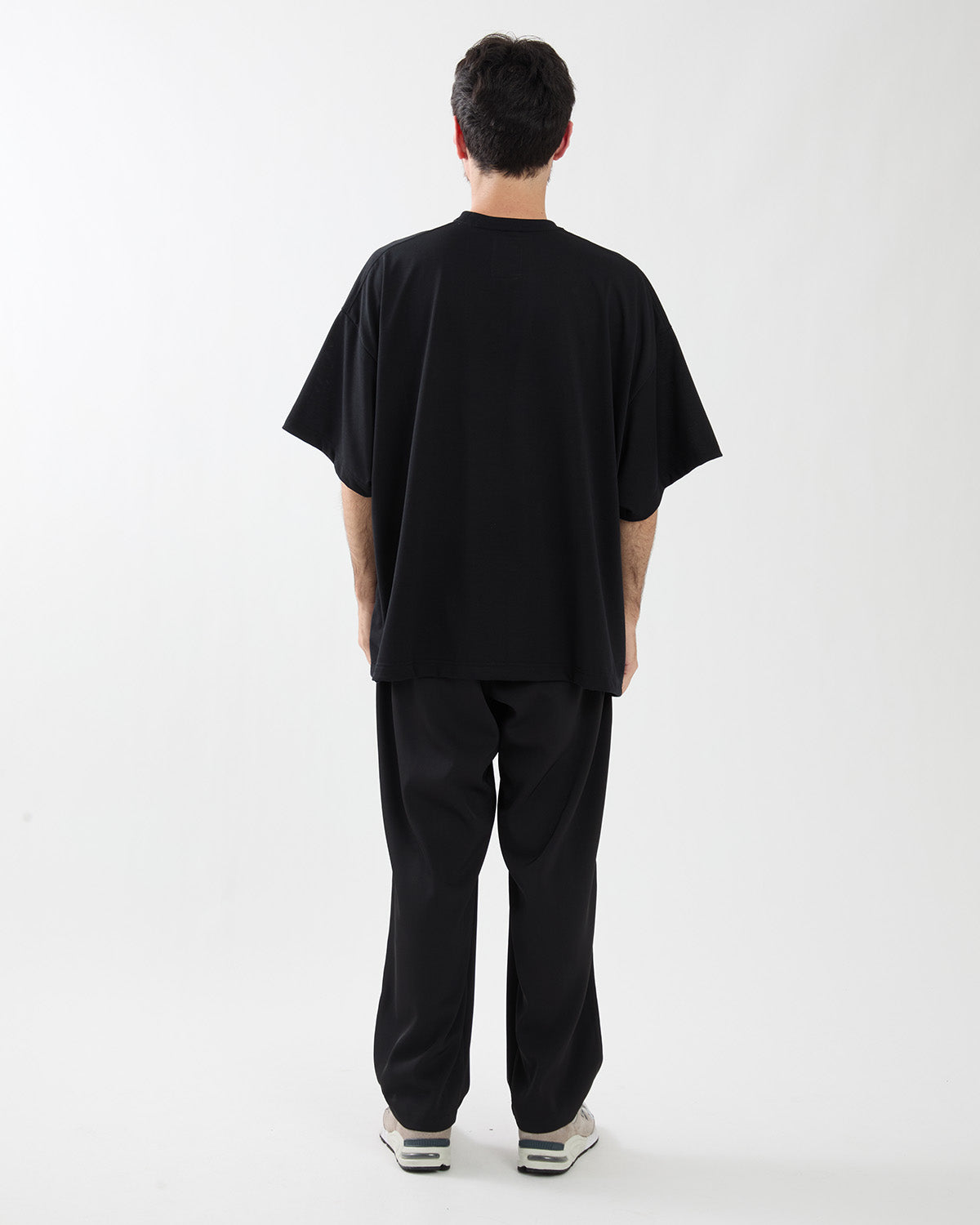 TWO TUCK WIDE PANTS