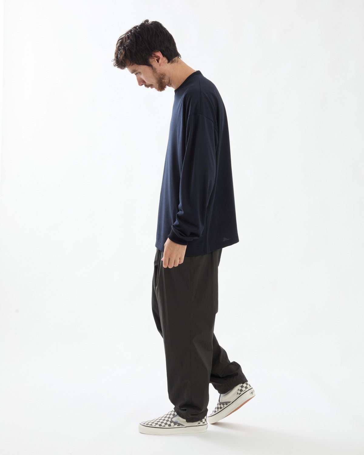 WIDE TAPERED EASY PANTS (NYLON)