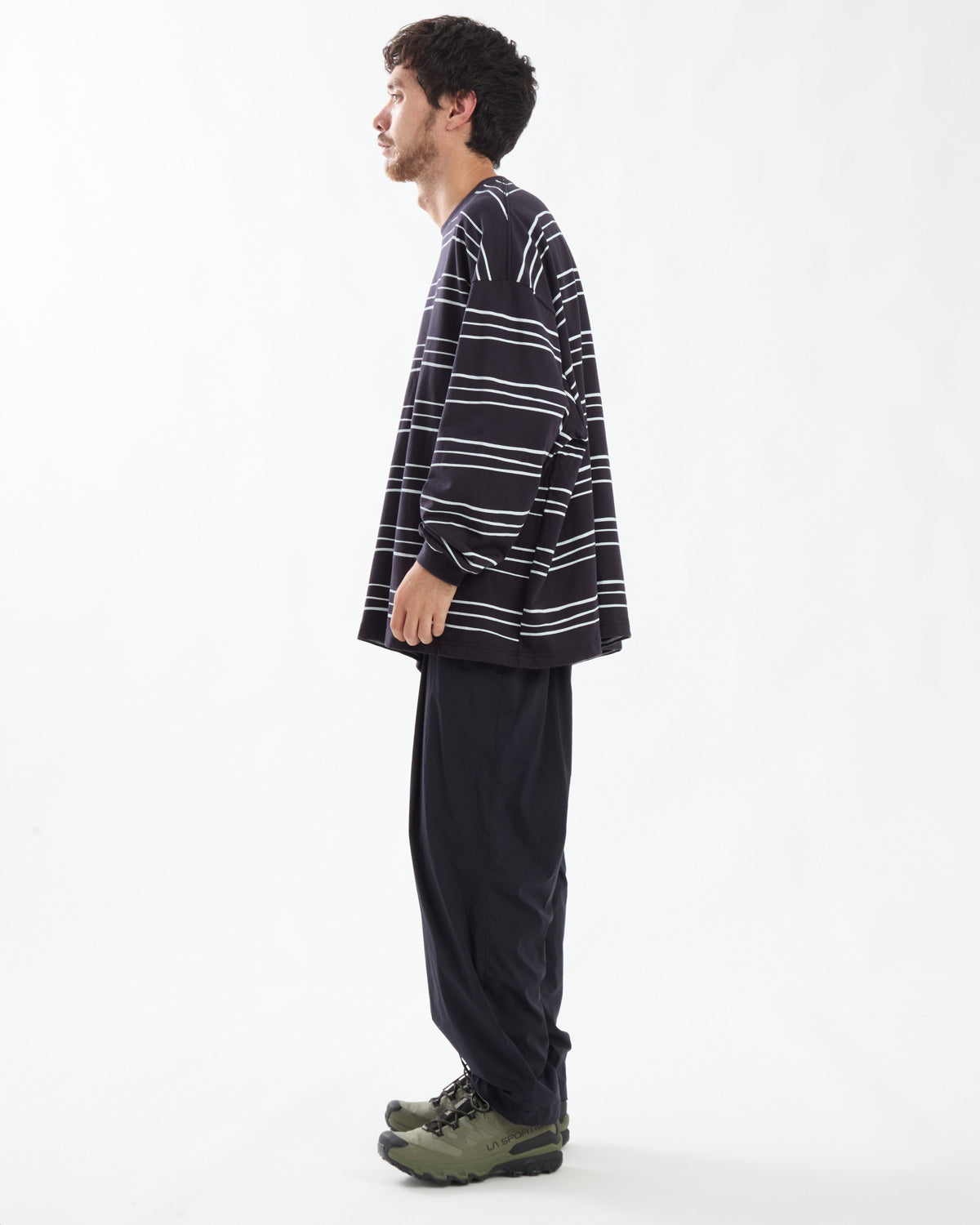 WIDE TAPERED EASY PANTS (NYLON)
