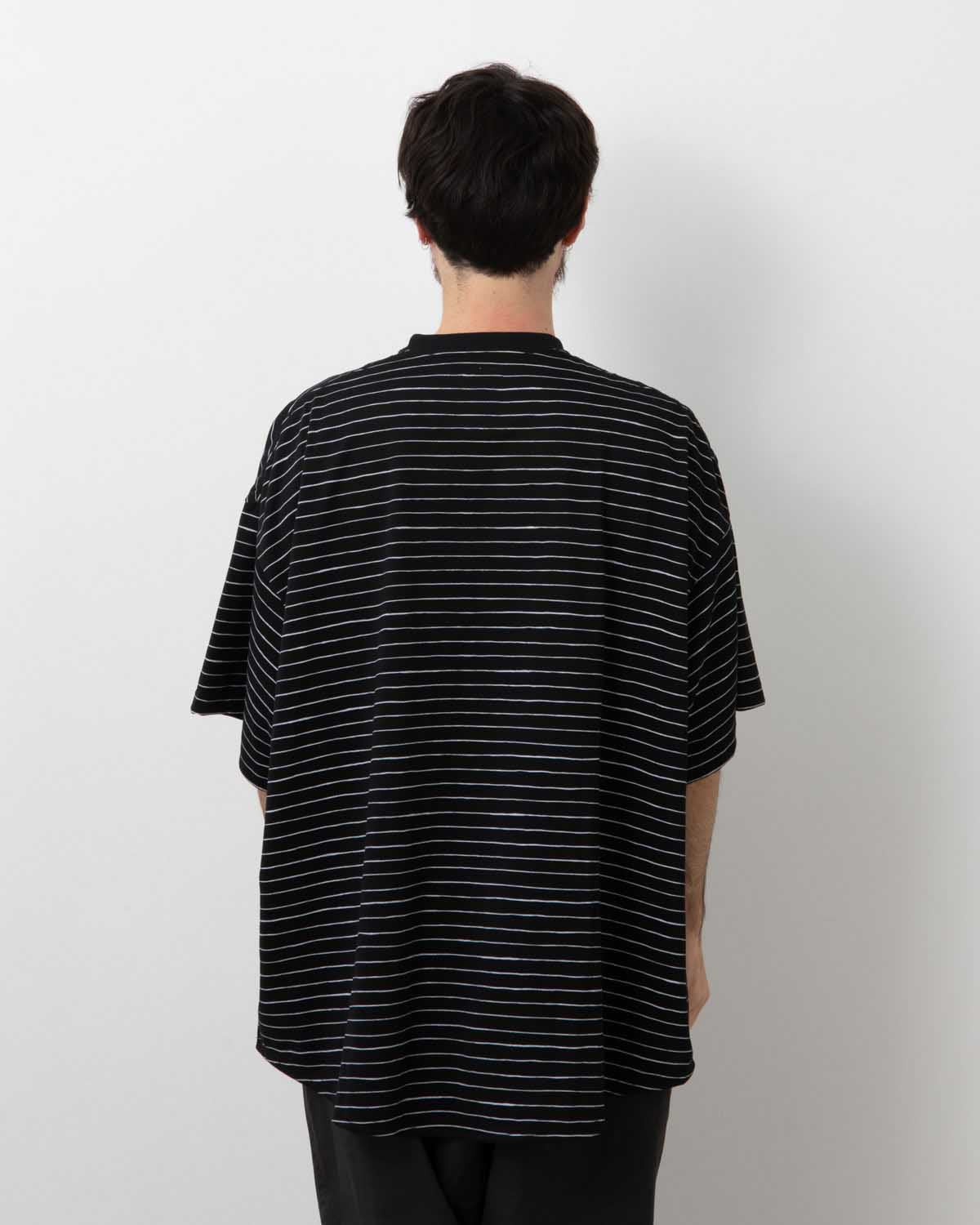 SUPER BIG SIDE STRIPE TECH SS TEE