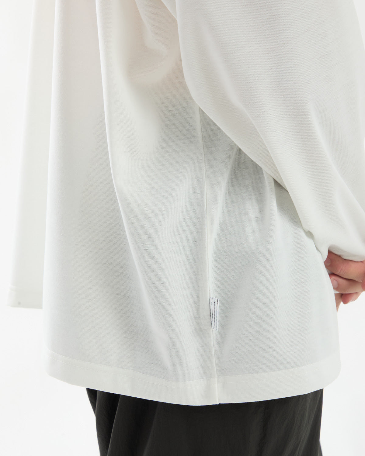 BASIC LS TEE (TECH)
