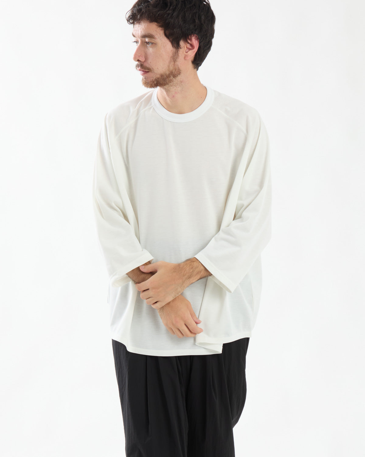 RAGLAN BASEBALL TEE (TECH)