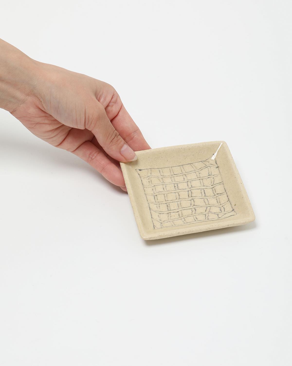 SQUARE SMALL PLATE – MANUSCRIPT PAPER