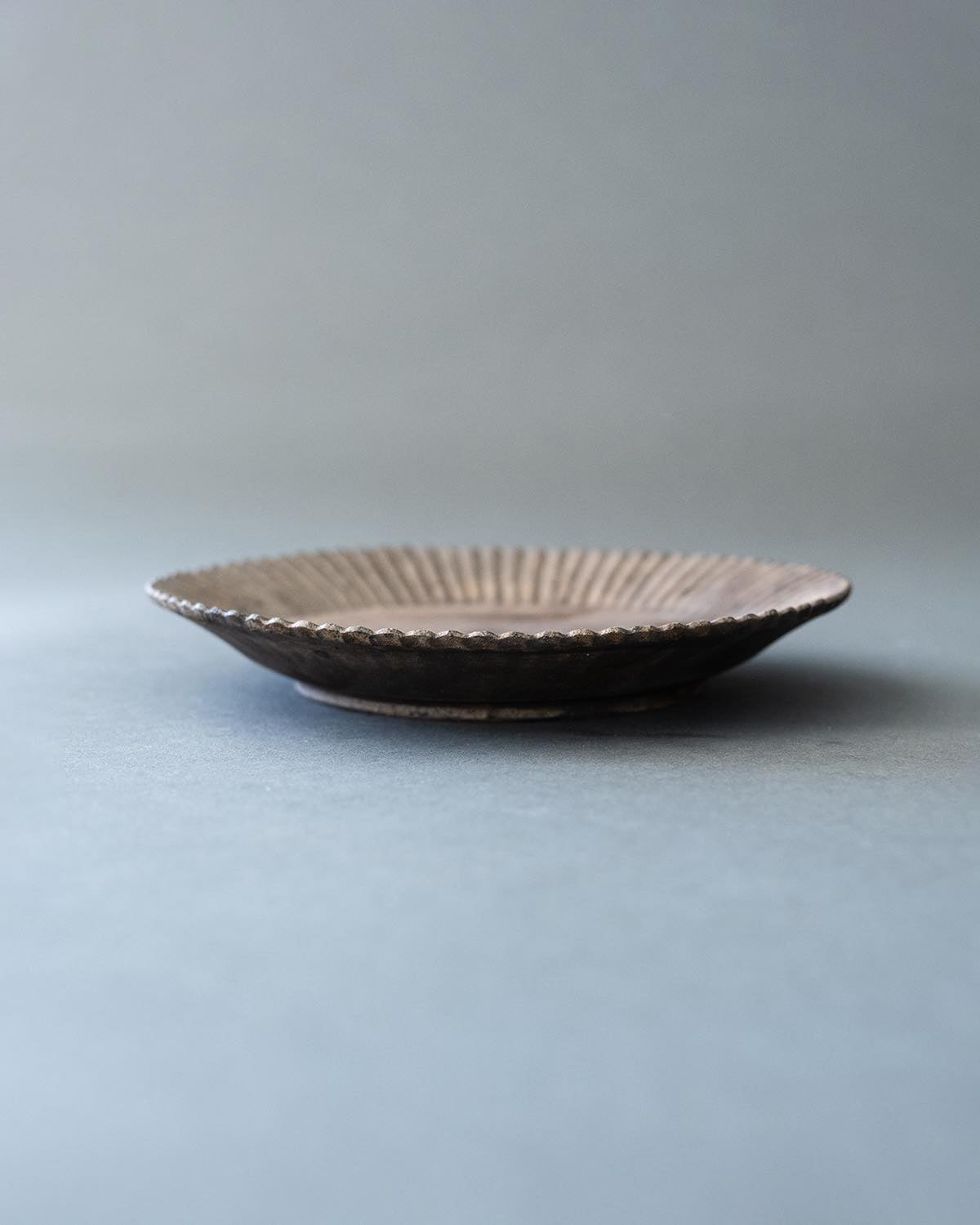 しのぎ茶 4寸皿