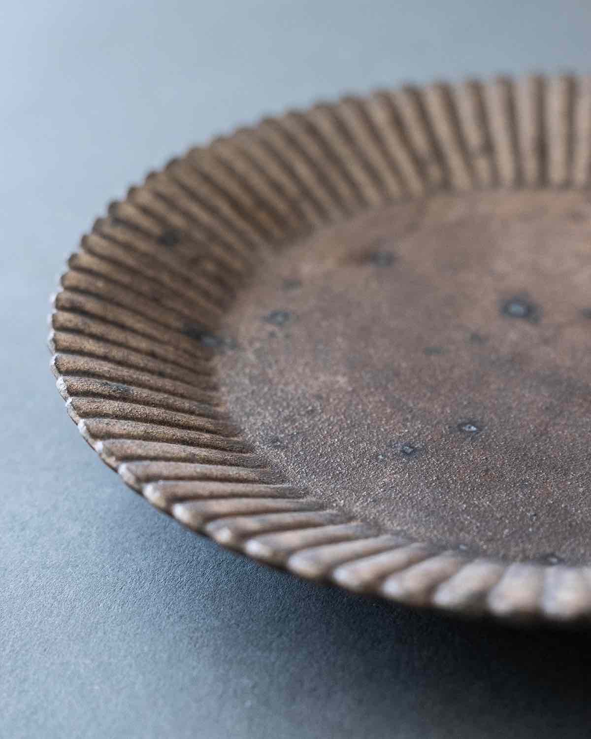 しのぎ茶 4寸皿