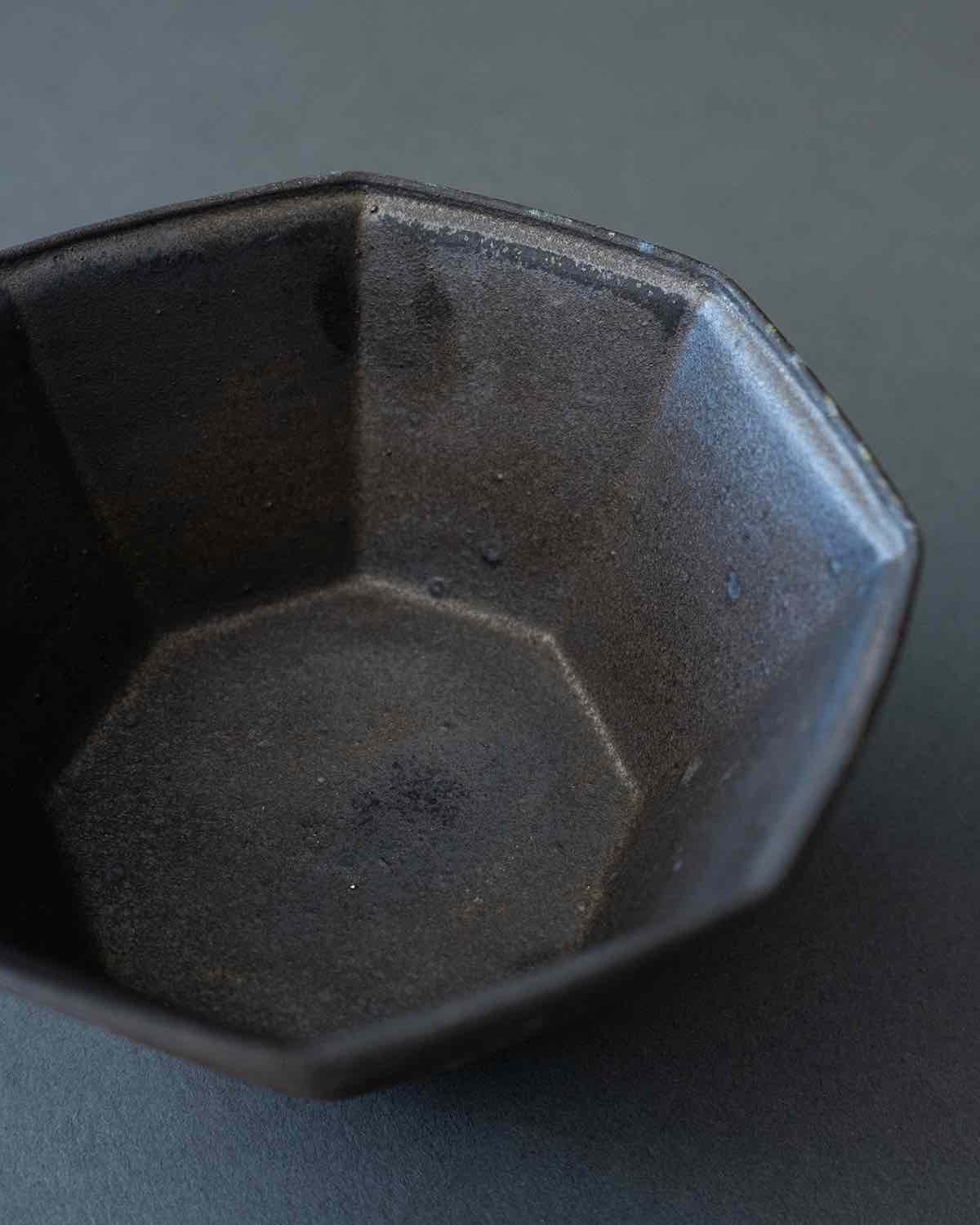 OCTAGONAL BOWL