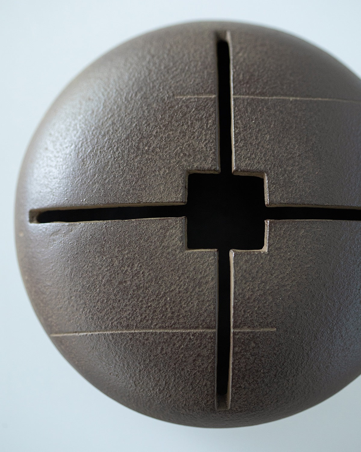ROUNDED CANDLE HOLDER